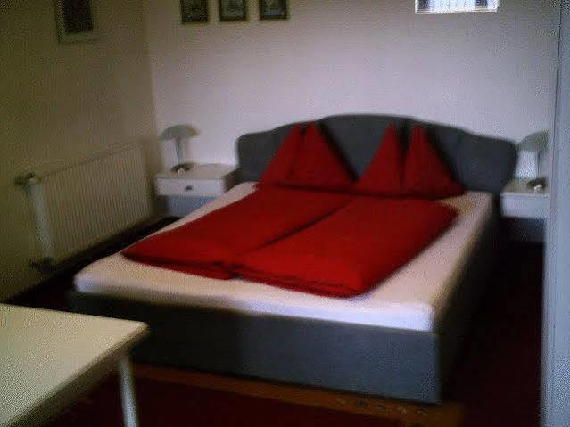 Haus Kernstock Hotel ซาลซ์บูร์ก ภายนอก รูปภาพ